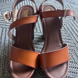 Mossimo Supply Co. Women's Tan Strappy Sandals